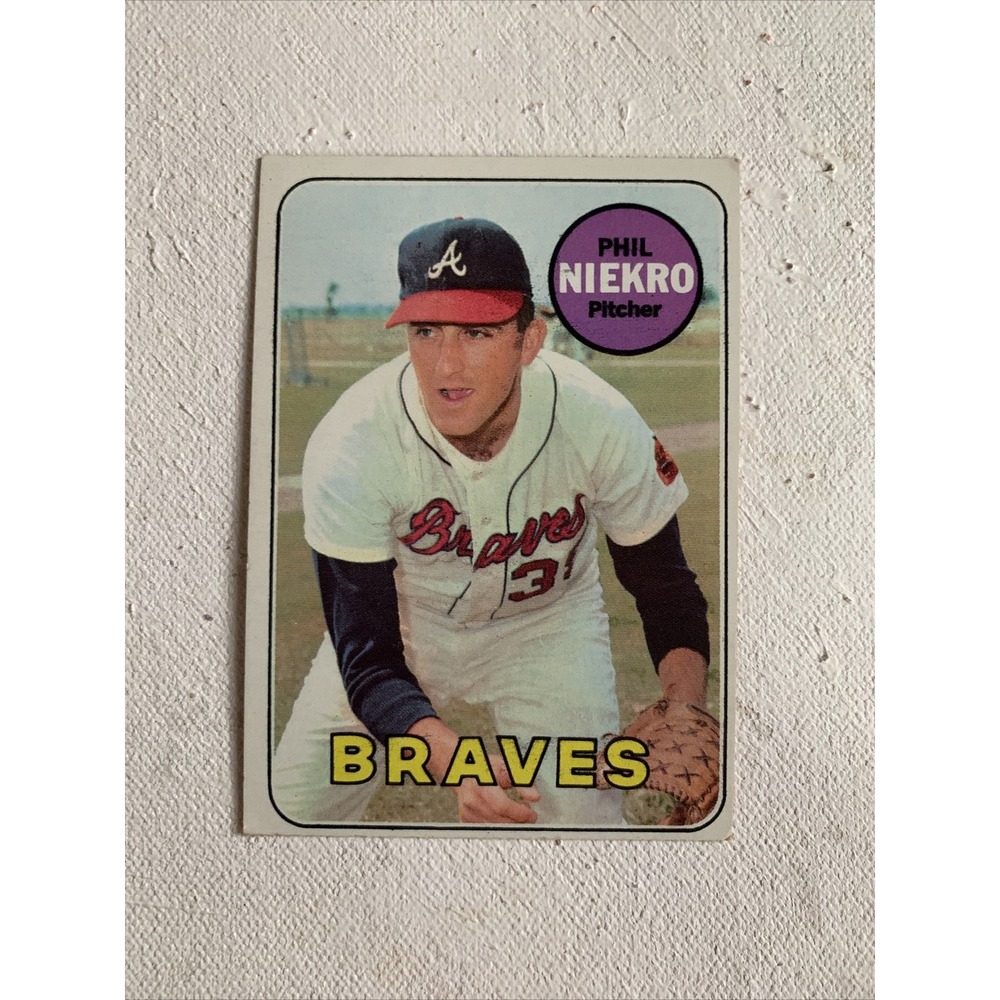 1969 Topps Set-Break #355 Phil Niekro VG
